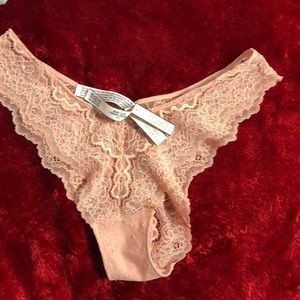 VS Brazilian slip panties medium